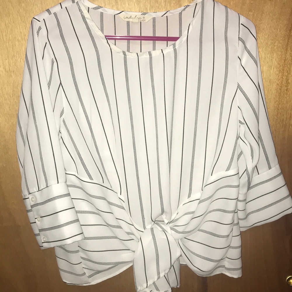 Black and white blouse with knot in front